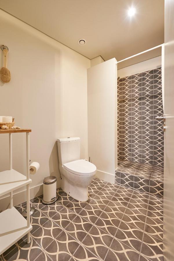 Modern Apartment Bica Dos Olhos Lisboa Rom bilde