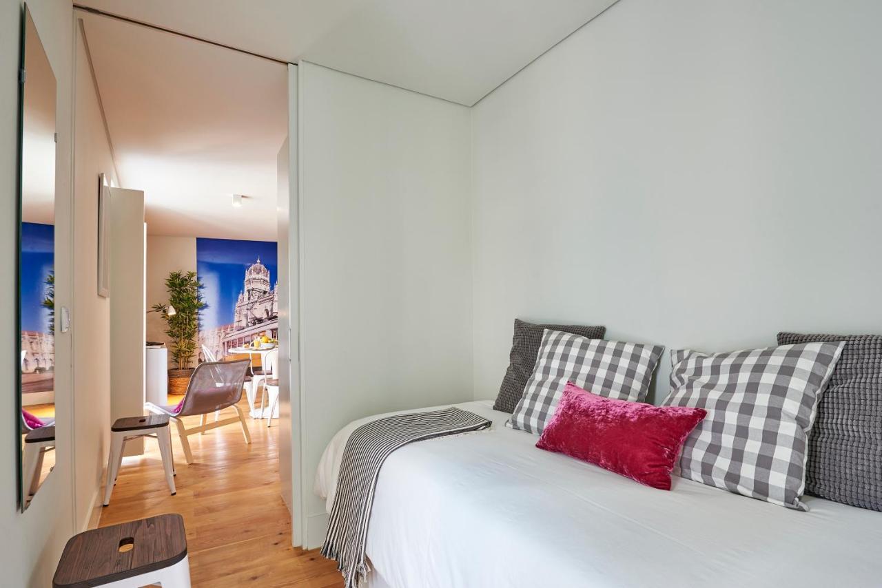 Modern Apartment Bica Dos Olhos Lisboa Rom bilde