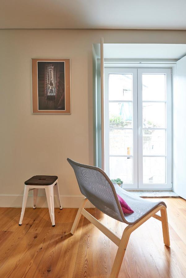 Modern Apartment Bica Dos Olhos Lisboa Rom bilde