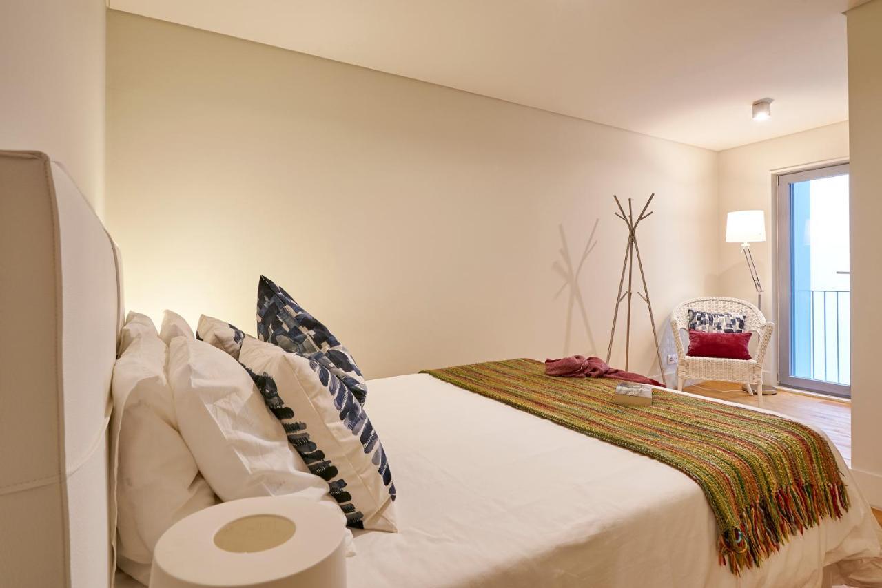 Modern Apartment Bica Dos Olhos Lisboa Rom bilde